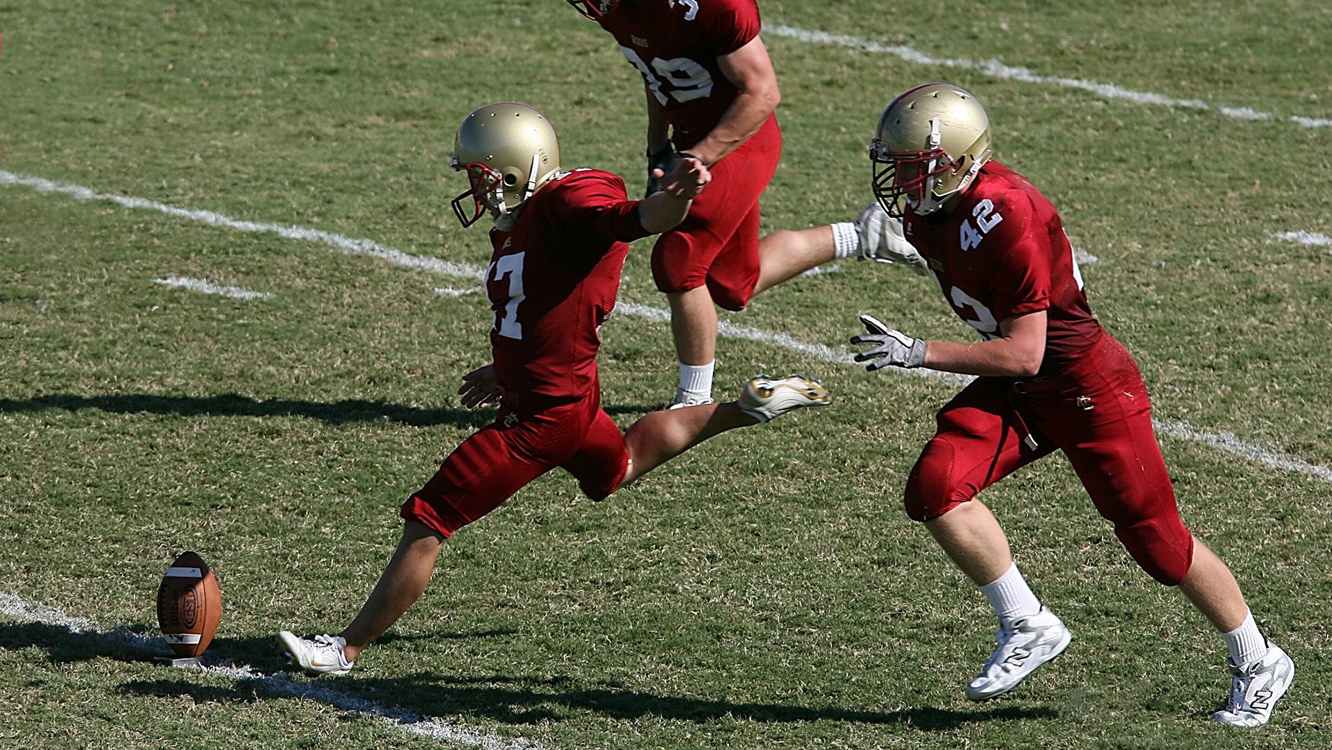 西甲竞技水平提升，观众体验日益增强，西甲争冠分析